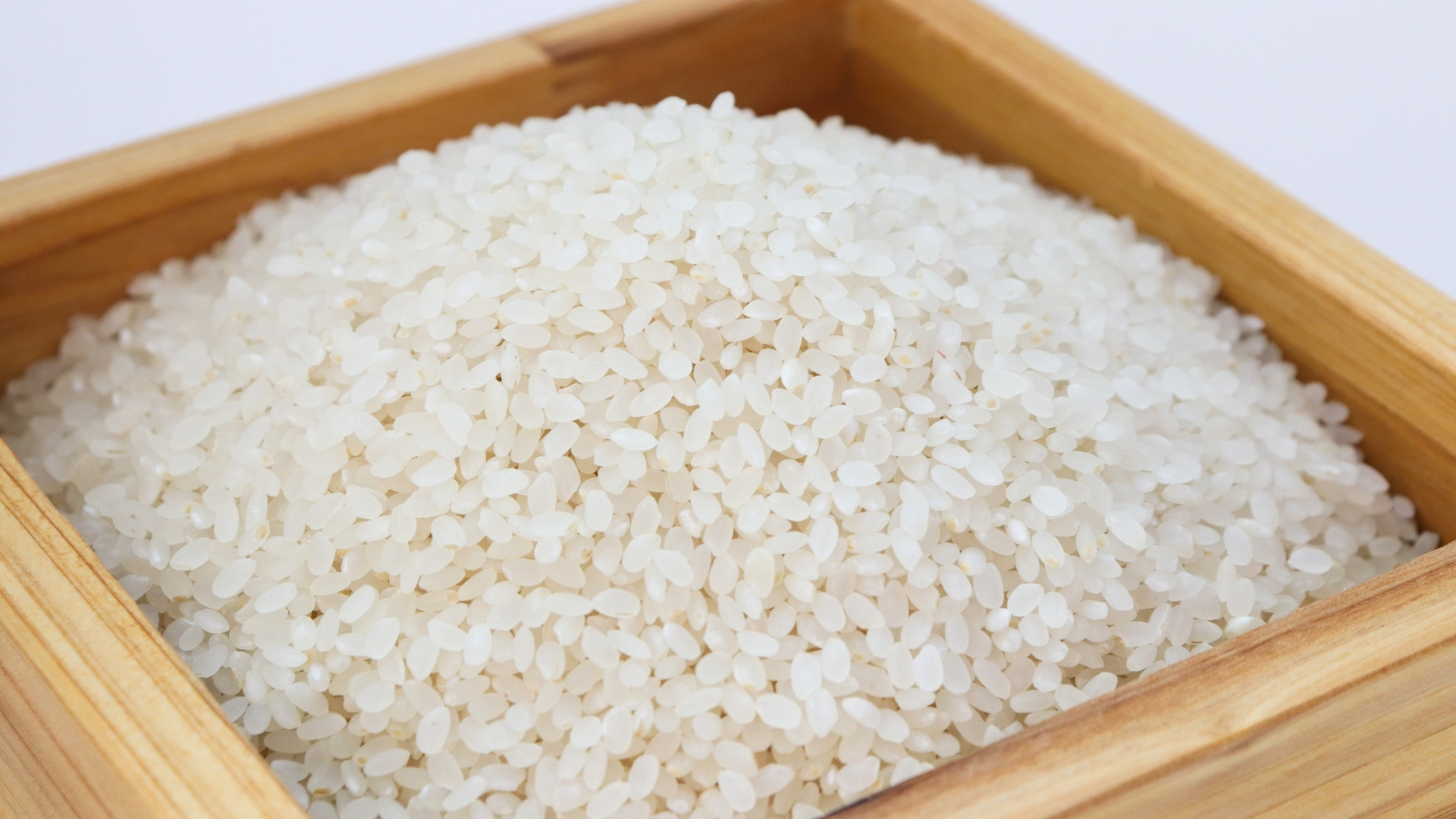 Qual a diferença entre o arroz branco e o arroz parboilizado?