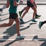 Inverno ou verão? Jaquetas e shorts fitness em promoção para todos os momentos